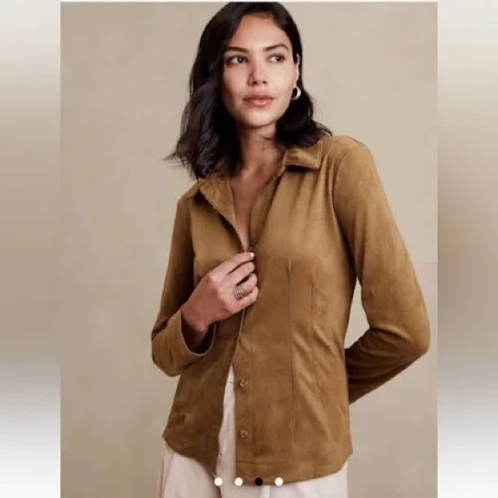 Banana Republic tan vegan suede button down shirt size small